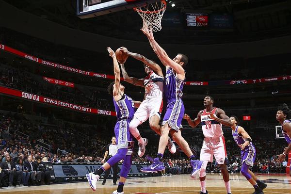 [NBA]勇士这一次是真的搬起石头砸自己的脚了？